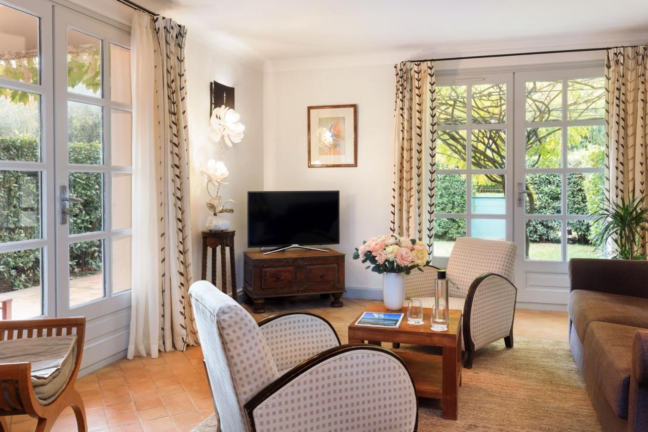 Hostellerie De L'Abbaye De La Celle - Teritoria Brignoles Ngoại thất bức ảnh